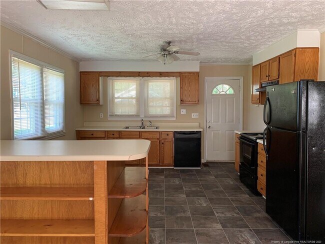 Foto del edificio - 3171 Arabia Rd
