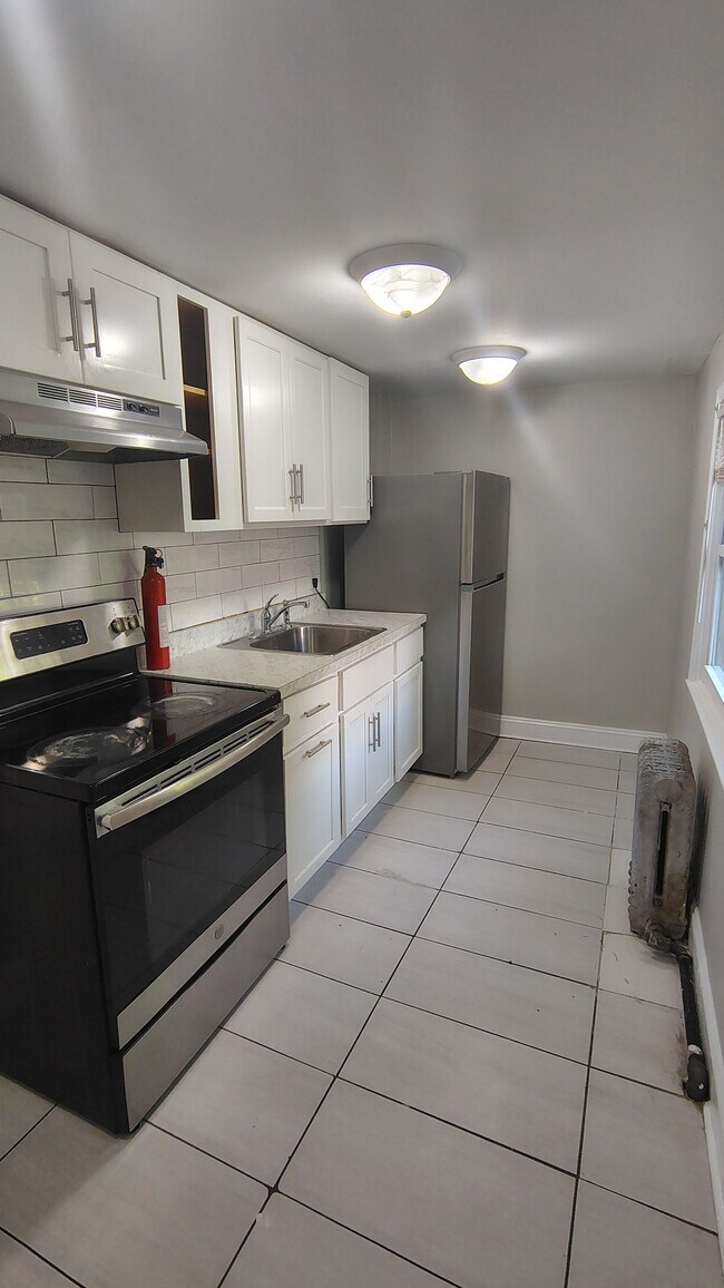 Foto del edificio - 155 N 56th St