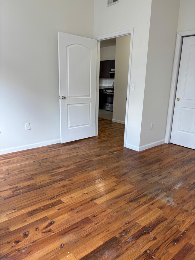 Floorplan - 209-219 Broad St