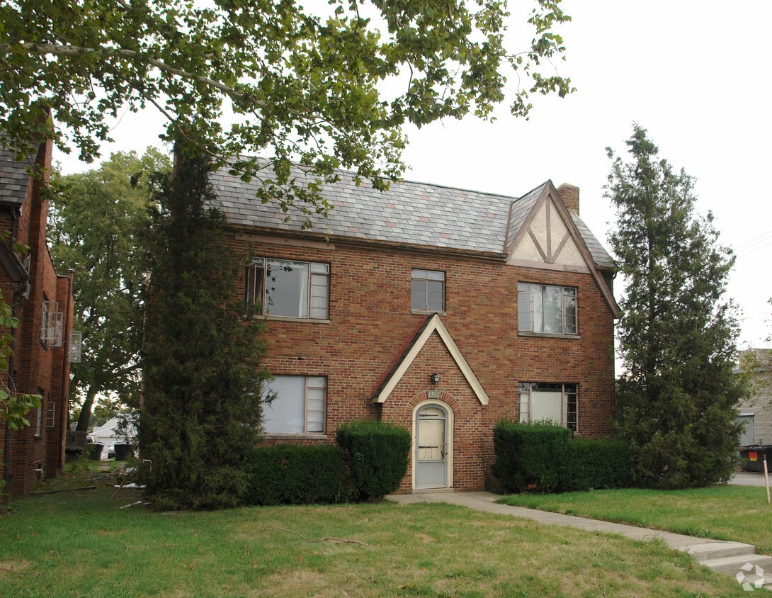 Primary Photo - 1512 Northwest Blvd