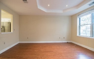 Building Photo - 2015 Windrow Dr