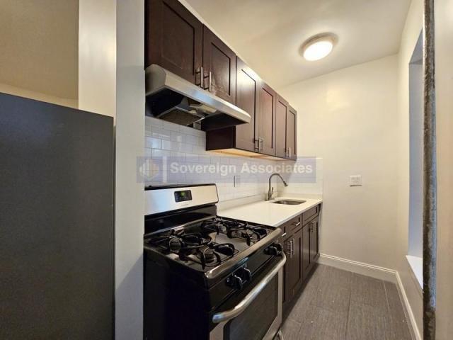 Foto del edificio - 1 bedroom in NEW YORK NY 10032