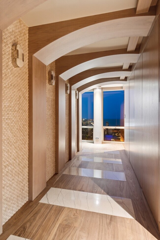 Foto del edificio - 111 E Chestnut St