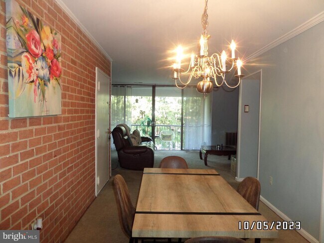 Foto del edificio - 794 Quince Orchard Blvd