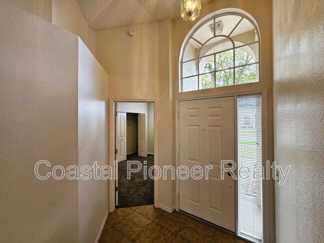 Foto del edificio - 9007 Westbay Blvd