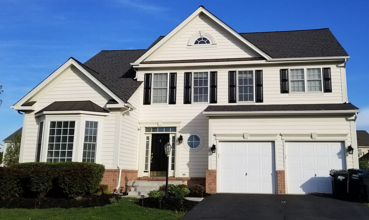 8946 Edmonston Dr, Bristow, VA 20136 House Rental in Bristow, VA