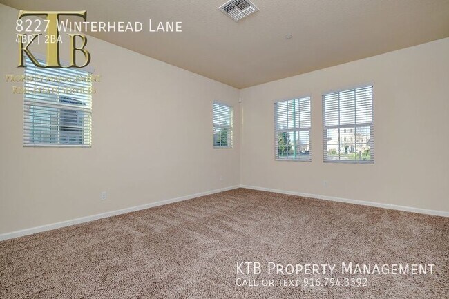 Building Photo - 4 bedrooms and newer in a gated community!