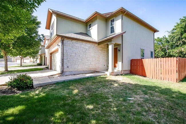 Foto del edificio - 2410 Great Oaks Dr