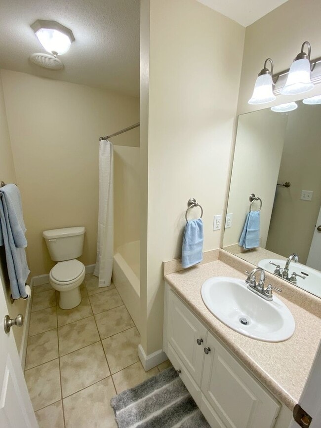Building Photo - 4319 Autumn Ridge
