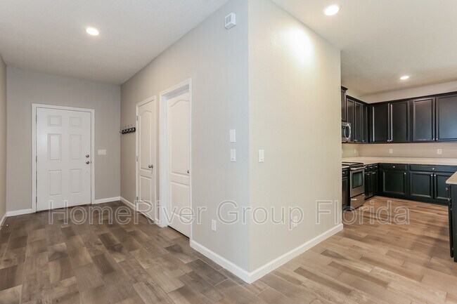 Foto del edificio - 15776 Stedman Lake Dr