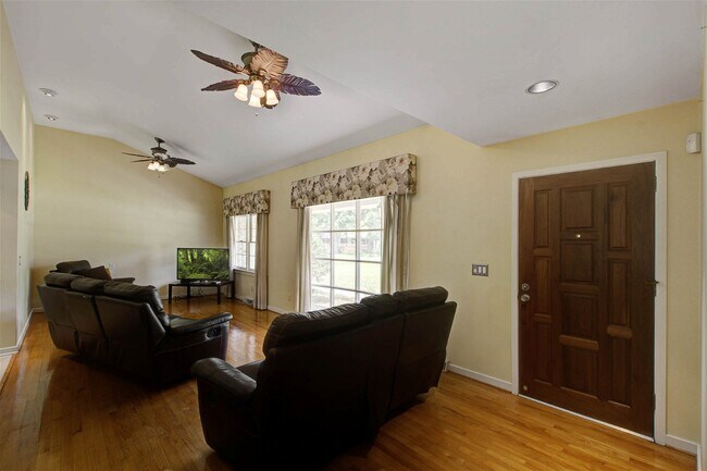 Building Photo - 2441 Tiffany Drive, Charleston, SC 29414 -...