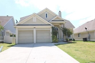Building Photo - 509 Creekview Dr