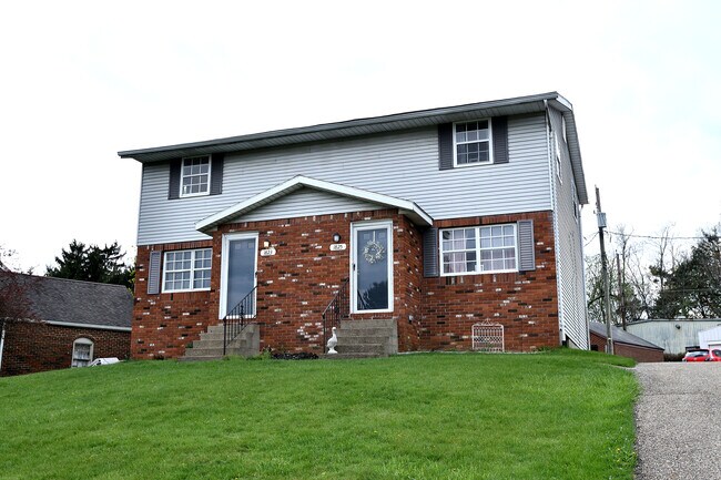 Foto del edificio - 1823 Koran Ave NW