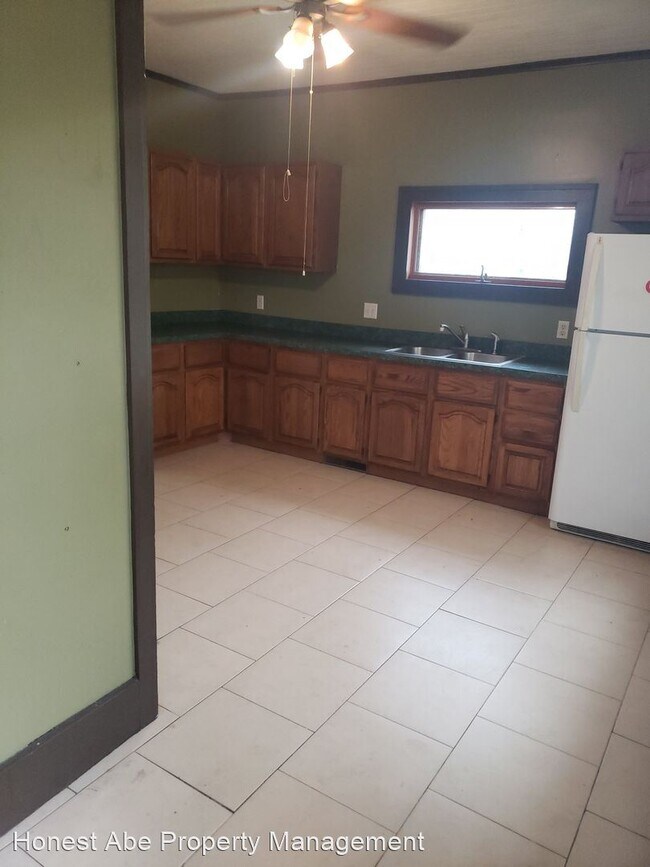 Foto del edificio - 2 br, 1 bath House - 2005 S College