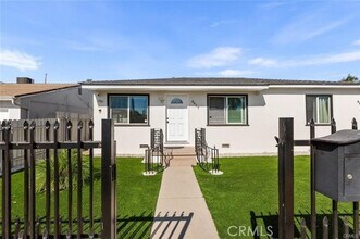 Building Photo - 8827 Sylmar Ave