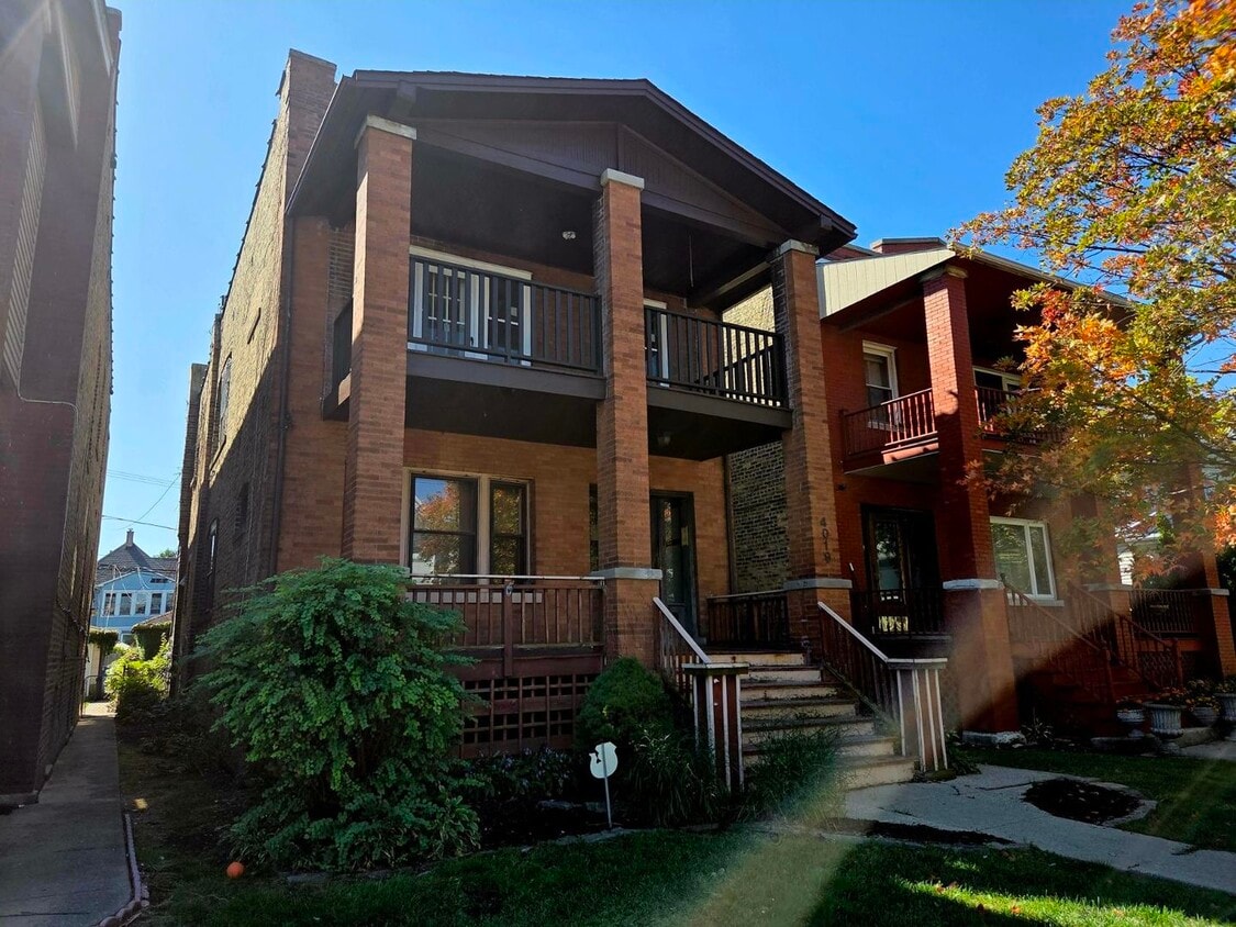Foto principal - 4019 W Grace St