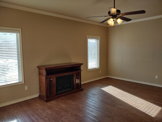 Foto del edificio - Prestigious 3/3/2 Home in Lubbock Cooper School District.