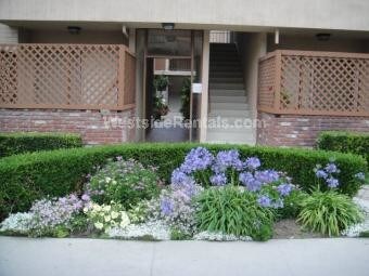 Building Photo - 1711 Granville Ave