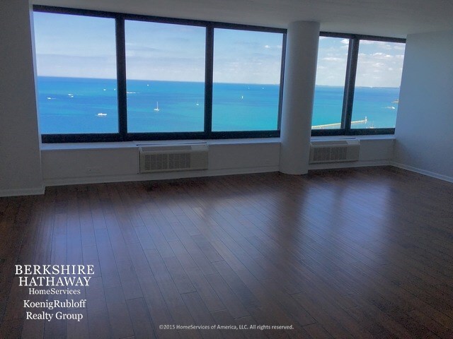 Building Photo - 155 N Harbor Dr