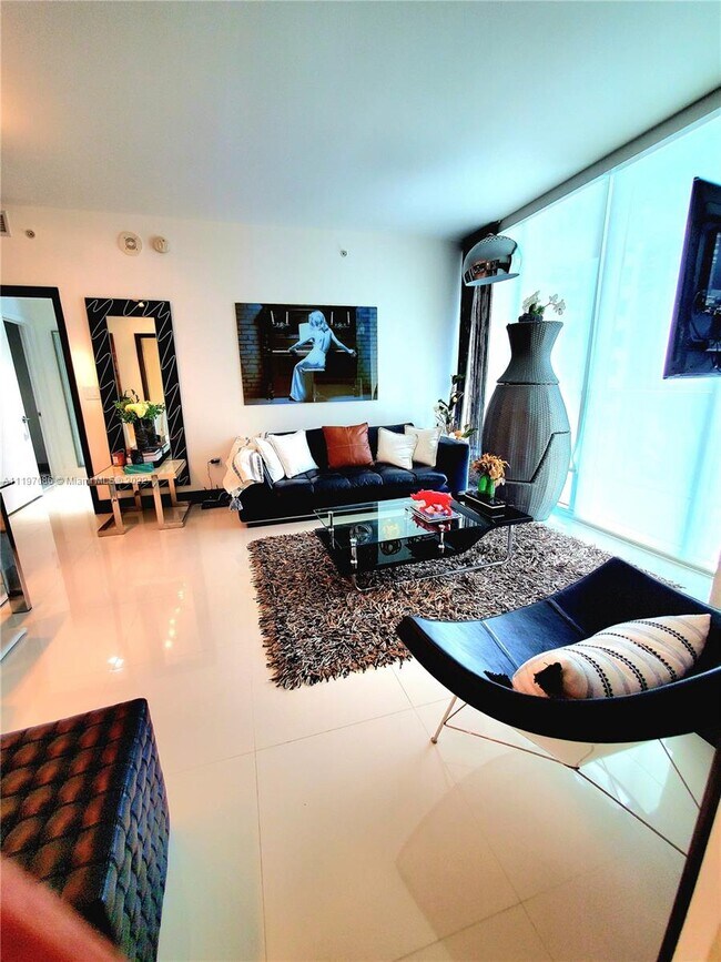 Building Photo - 244 Biscayne Blvd