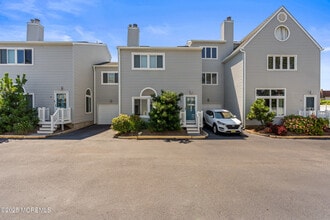 Building Photo - 450 Ocean Blvd