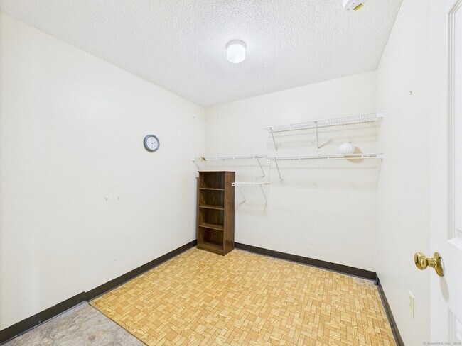 Foto del edificio - 68 Joiners Rd