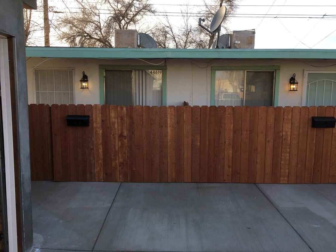 Foto principal - 44619 Cedar Ave