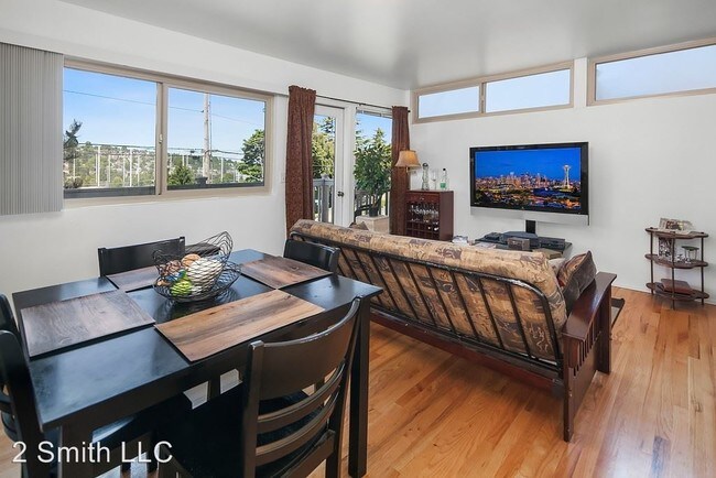 Foto del edificio - 2650 14th Ave W