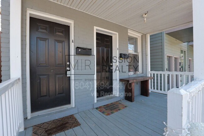 Building Photo - 1402 Bainbridge St