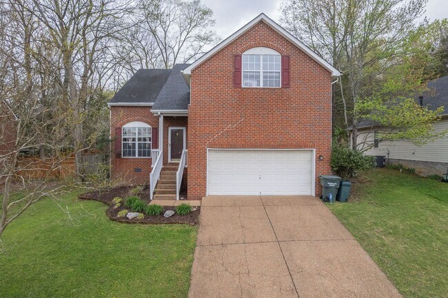 Building Photo - Old Hickory Beauty with Fenced Backyard