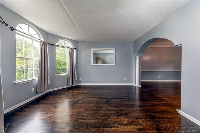 Building Photo - 102 Haymaker Pl
