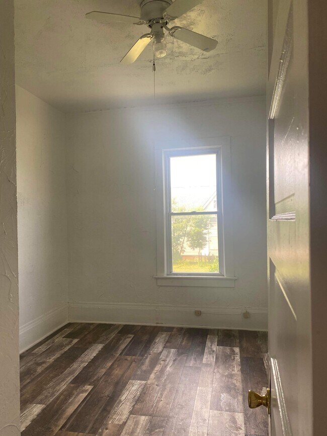 Foto del edificio - 2102 N 40th St