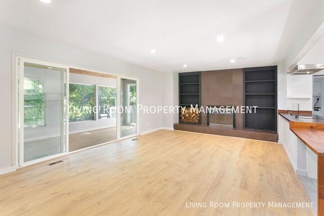 Foto del edificio - 6601 SW Canyon Dr