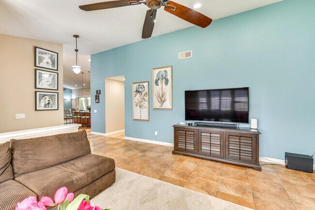 Foto del edificio - 1519 Via Hacienda