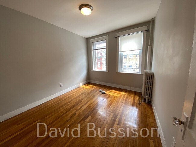 Foto del edificio - 170 Kelton St