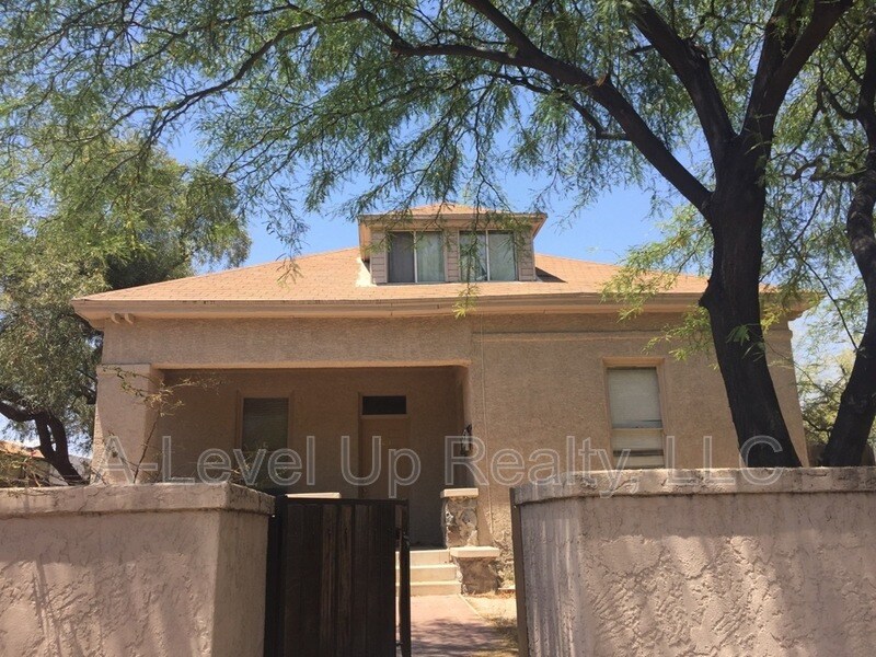 Foto principal - 721 E 6th St
