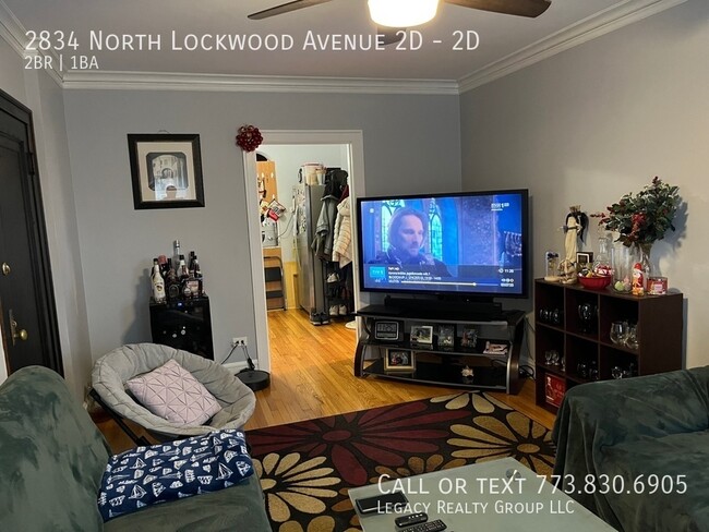 Foto del edificio - 2834 N Lockwood Ave