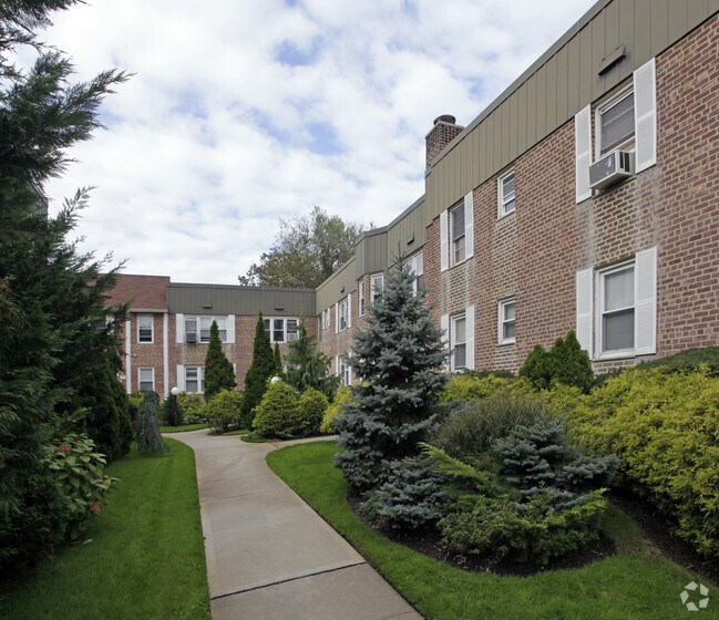 Fairfield Residences At Cedarhurst Park House Apartments Cedarhurst