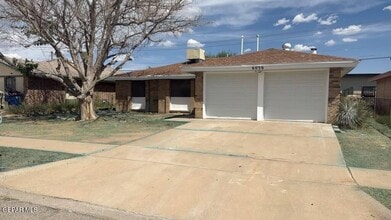 Building Photo - 6056 Belladonna Cir
