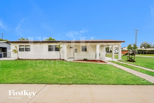 Building Photo - 6548 SW 26th St