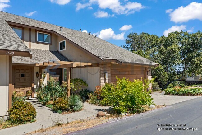 Foto del edificio - 1541 Buckeye Ct