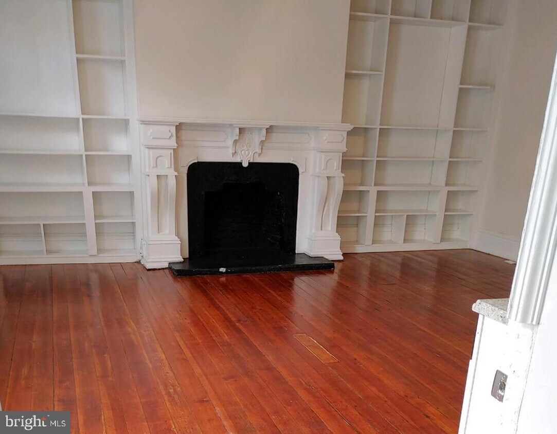 113 E Main St Unit 2, Berryville, VA 22611 Apartment for Rent in