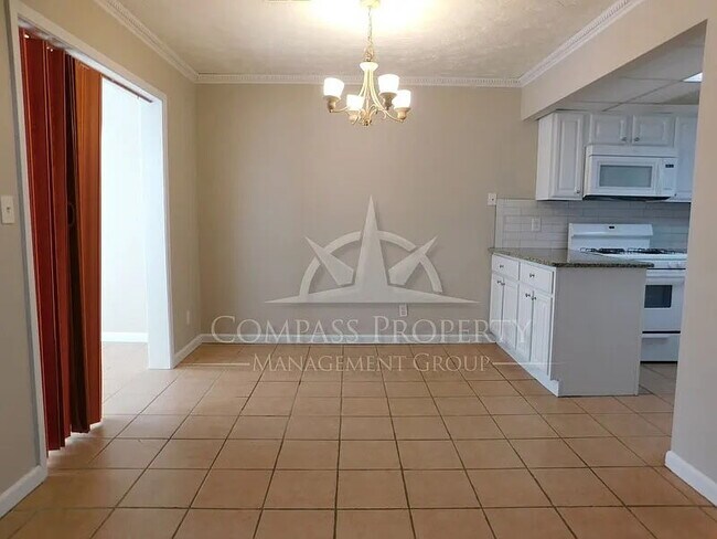 Foto del edificio - 1711 Cotton Patch Ln