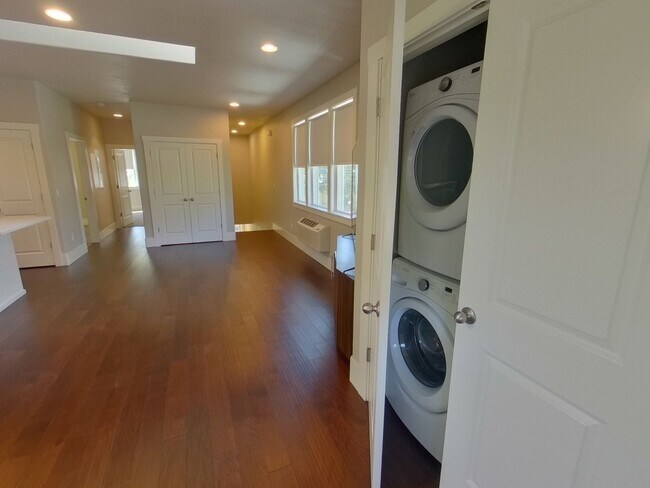 Foto del edificio - 2785 NW Arnold Way