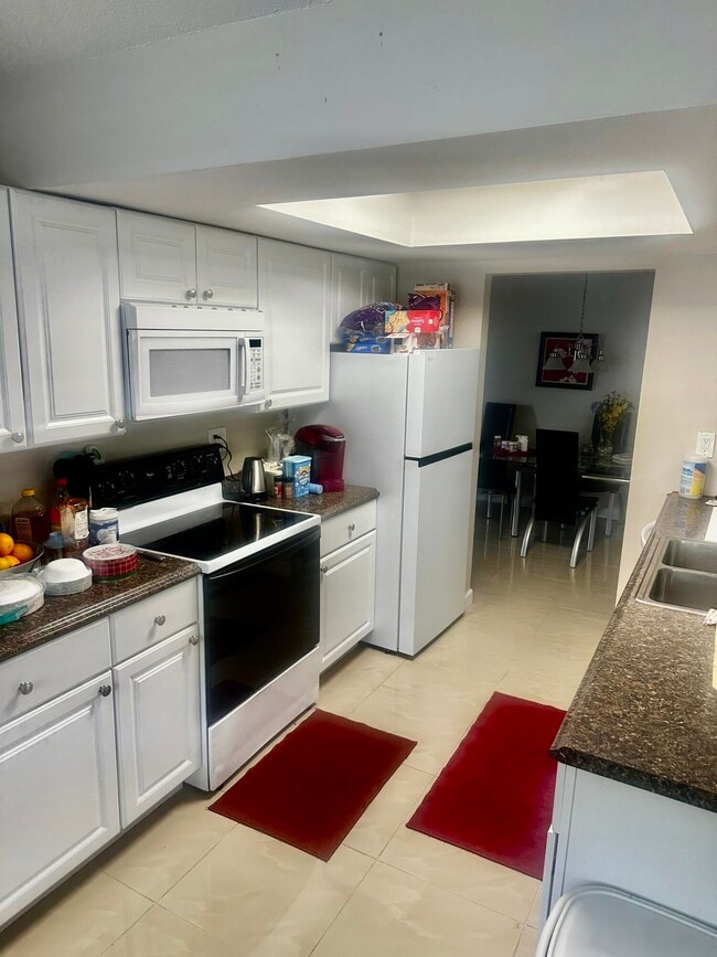 Foto del edificio - 4804 NW 49th Ct