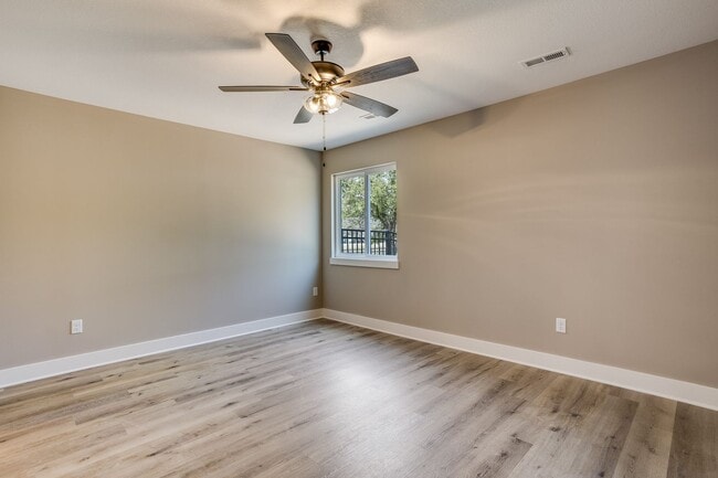 Building Photo - 1629 S Limuel Cir