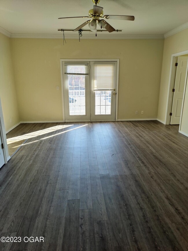 5258 Courtney Ln Unit H, Joplin, MO 64804 Condo for Rent in Joplin