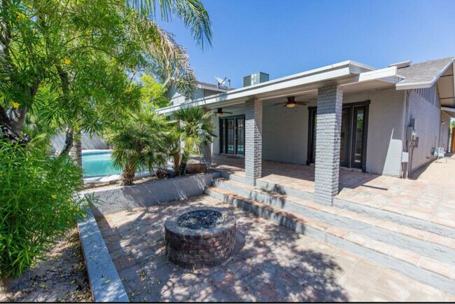 Foto del edificio - 5120 S Dorsey Ln