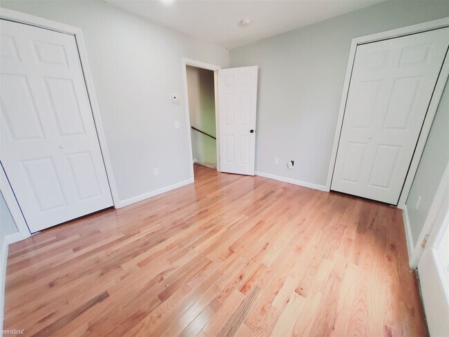 Building Photo - 1 br, 1 bath Condo - 36 Glenwood Ave Unit 6