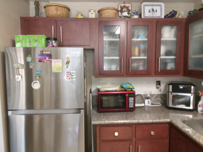 Foto del edificio - 3841 Environ Blvd